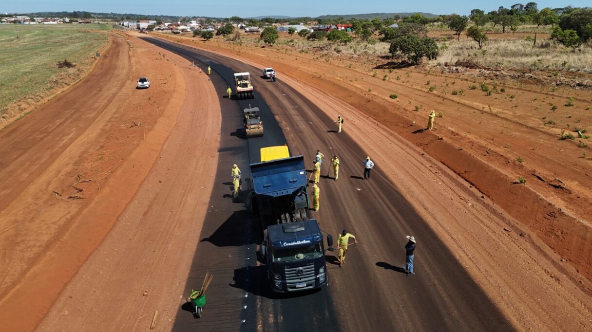 Obras na GO-219