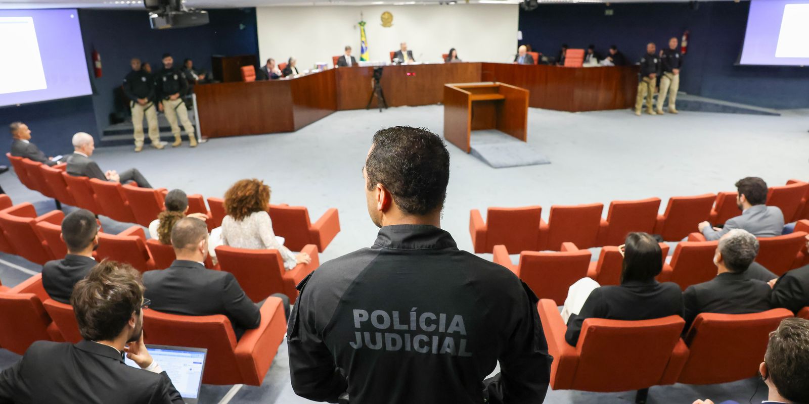 Supremo define penas de réus do Núcleo 3 da trama golpista