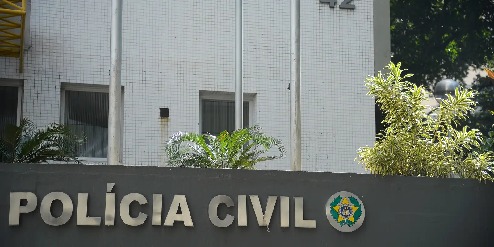 Ator José Dumont é preso após ser condenado por estupro de vulnerável
