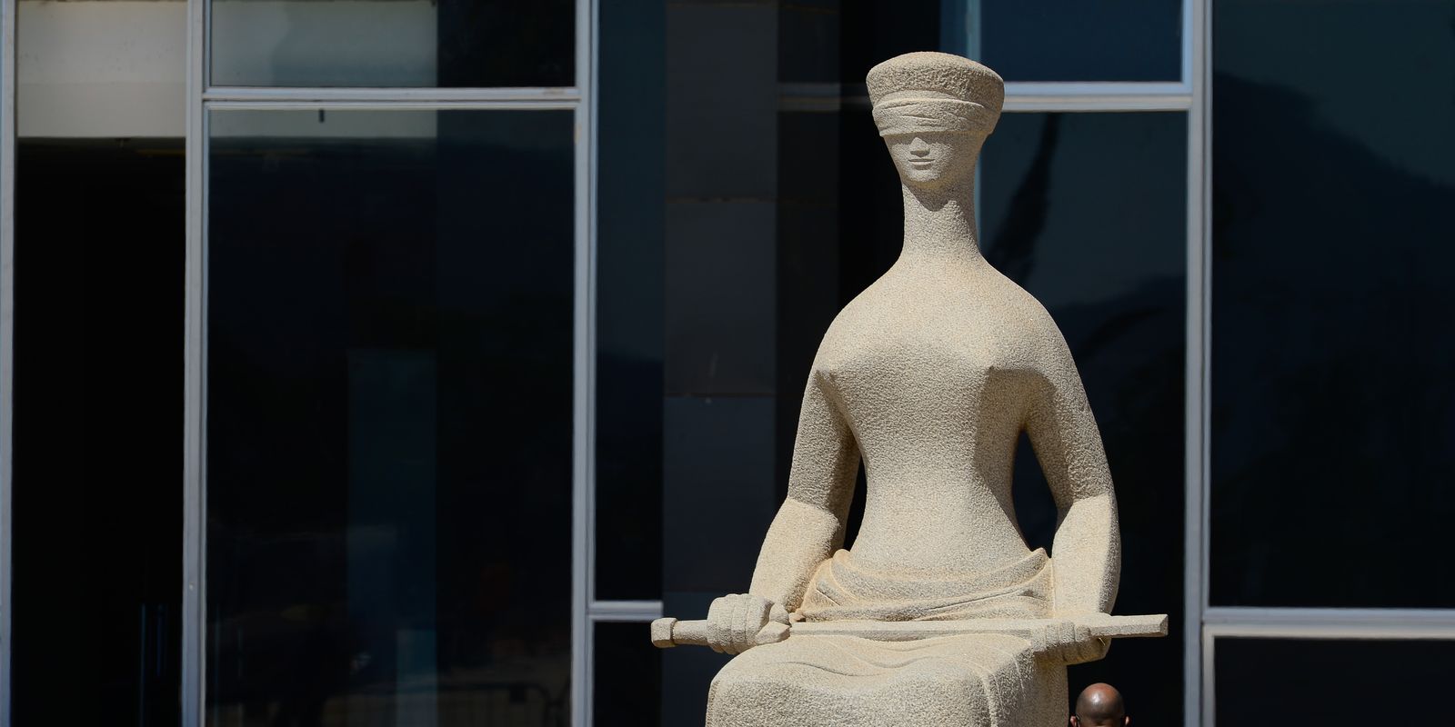 Fux restabelece proibição de posts sobre Nossa Senhora Aparecida