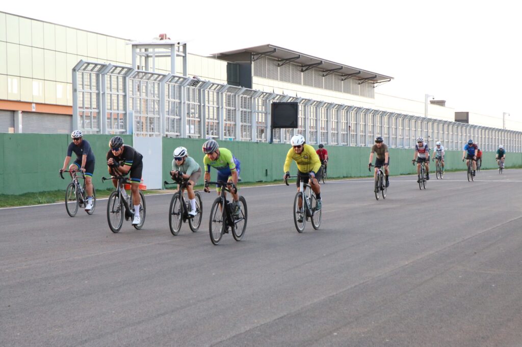 Autódromo de Goiânia reabre pista para ciclistas e corredores – Portal Goiás