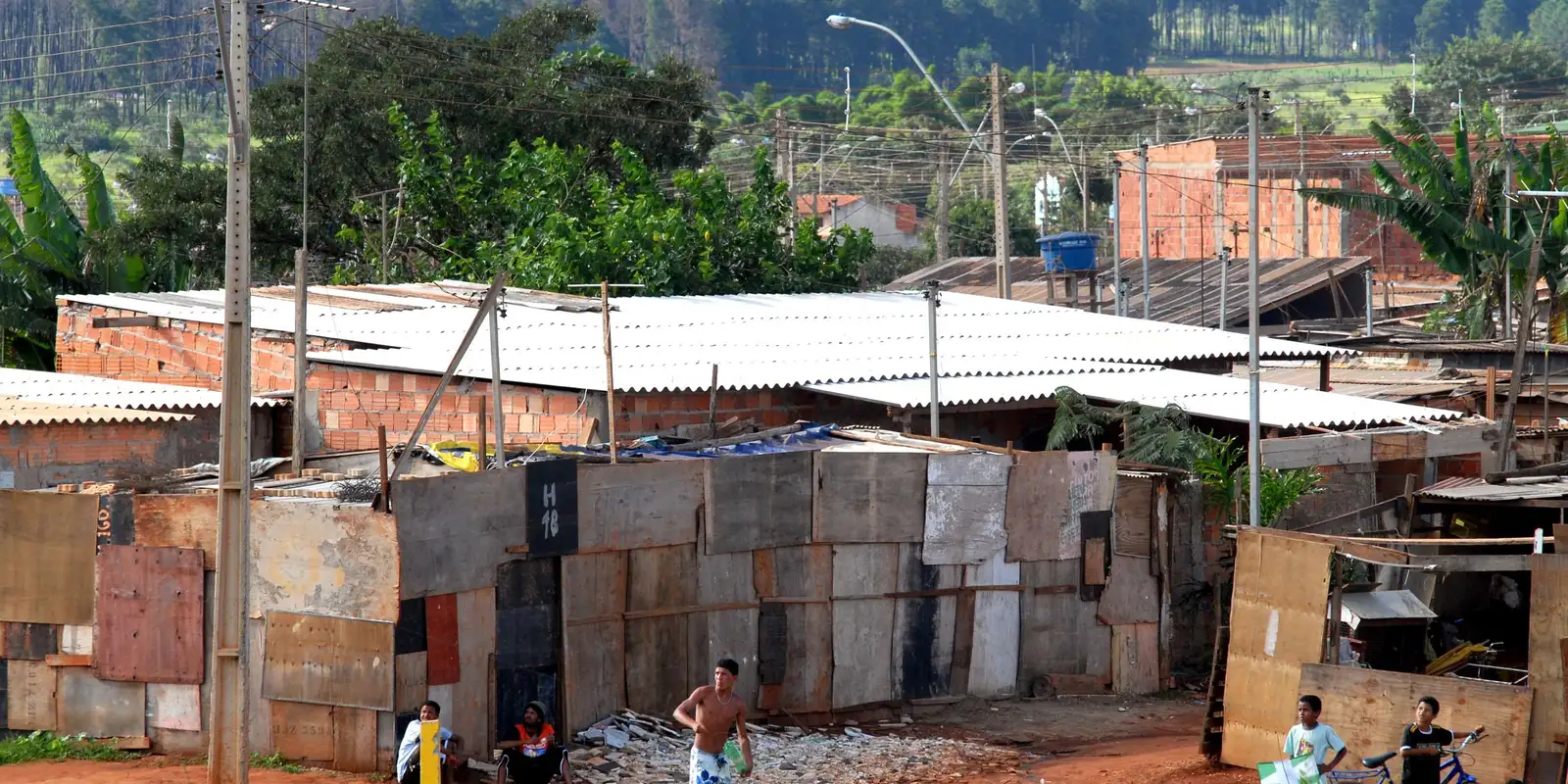 Justiça condena empresa por expor trabalhadores a amianto em Salvador
