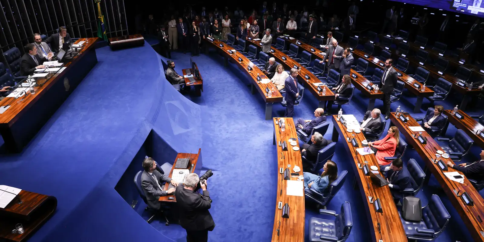 Senado aprova aumento de limite e perdão de dívida para MEIs