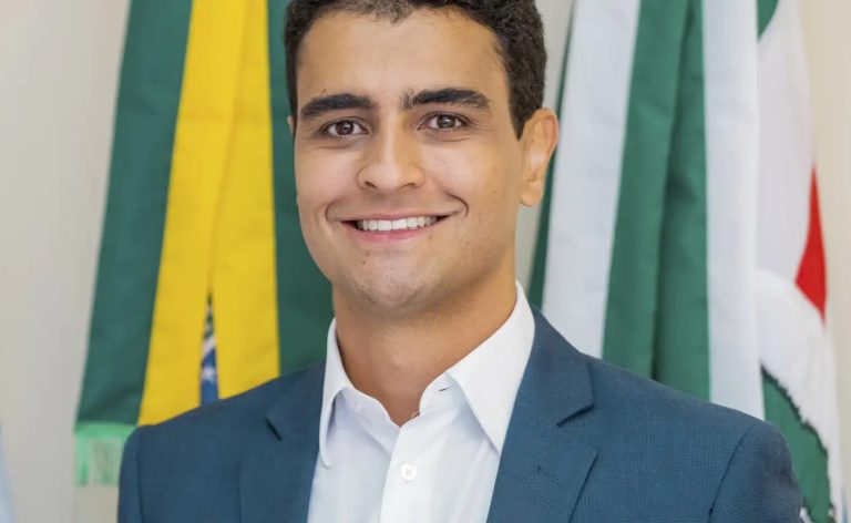 Alagoas elege JHC governador no primeiro turno
