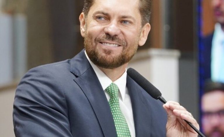 Bruno_Peixoto_Hellenn_Reis-1
