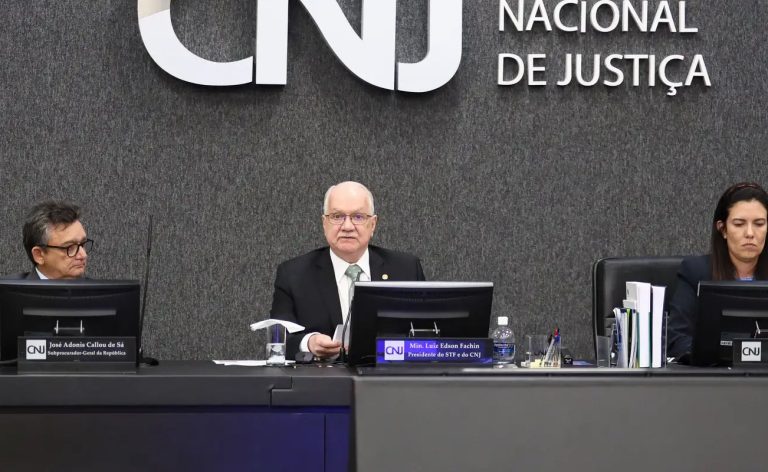 CNJ acaba com aposentadoria compulsória como punição máxima a juízes