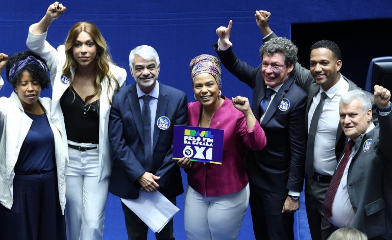 CUT elogia fim da “massacrante” 6x1; CNI quer revisar PEC aprovada