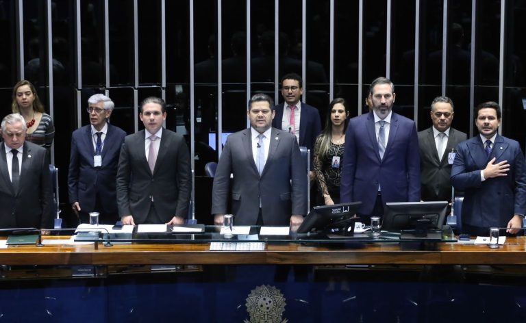 Congresso aprova orçamento para 2026