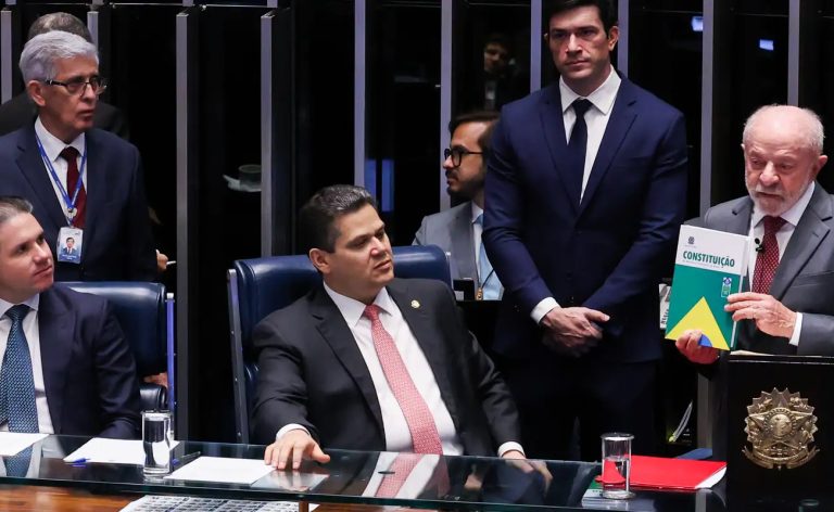 Congresso promulga emenda de aposentadoria especial de agente de saúde