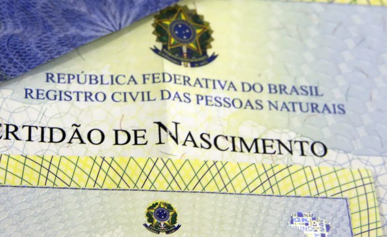 Defensoria realiza campanha de incentivo a registro paterno no Rio