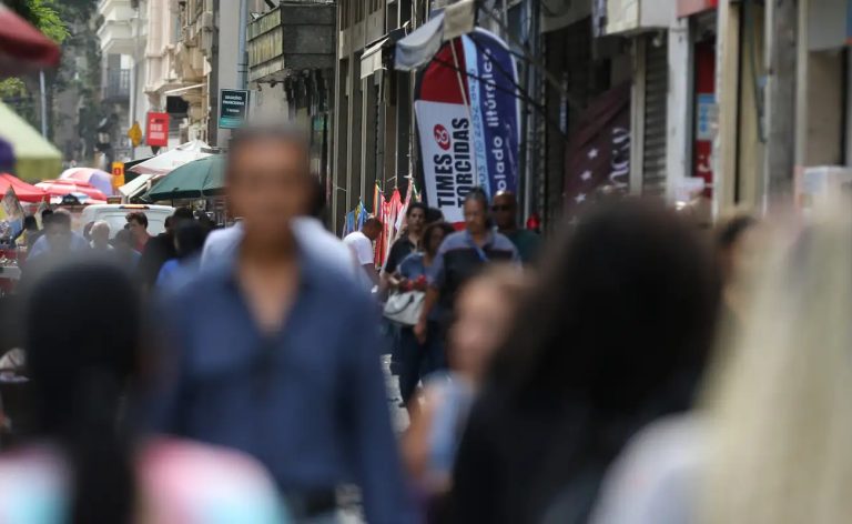 Eleições 2026: candidaturas de autistas aumentam mais de cinco vezes