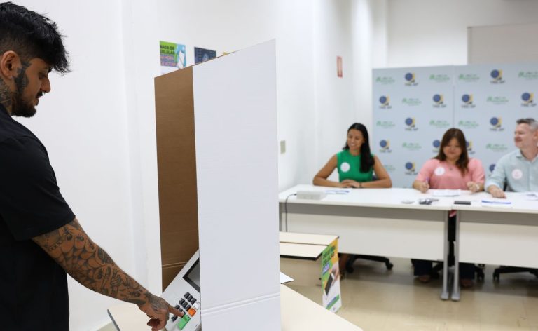 Eleições 2026: veja os horários de votação neste domingo
