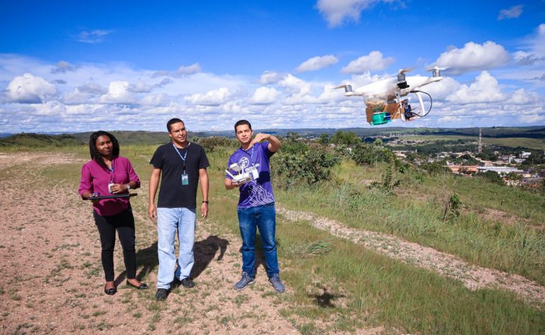 Escola do Futuro de Goiás cria drone para auxiliar no reflorestamento do Cerrado