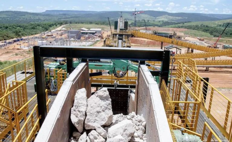 Especialistas e municípios criticam PL sobre minerais críticos