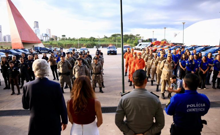 Evento alusivo ao Dia Internacional da Mulher recebeu representantes de todas as forças de segurança do Estado e marcou lançamento da Operação Mulheres - que intensifica ações de combate à violência doméstica