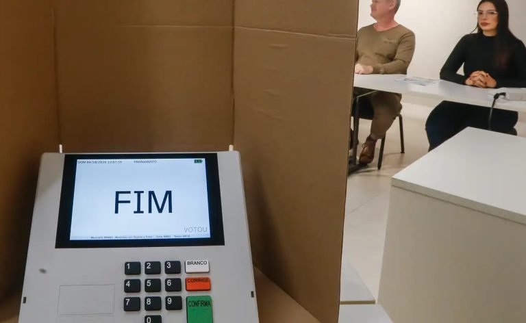 Novas tecnologias levam Justiça Eleitoral a reforçar regras de votação