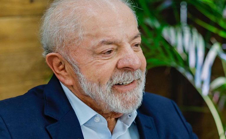 ONGs pedem que Lula vete penduricalho para servidores do Legislativo