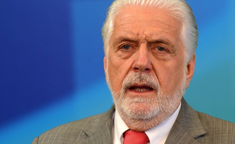 PF intima Jaques Wagner a depor sobre Caso Master