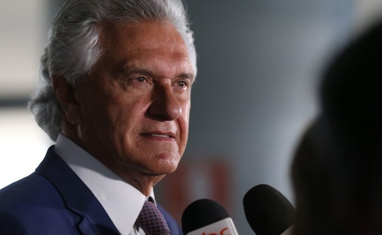 PSD oficializa candidatura de Caiado à presidência da República