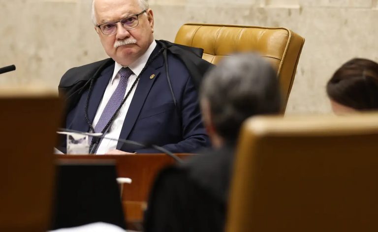 Presidente do STF diz que gravidade dos fatos não autoriza atalhos