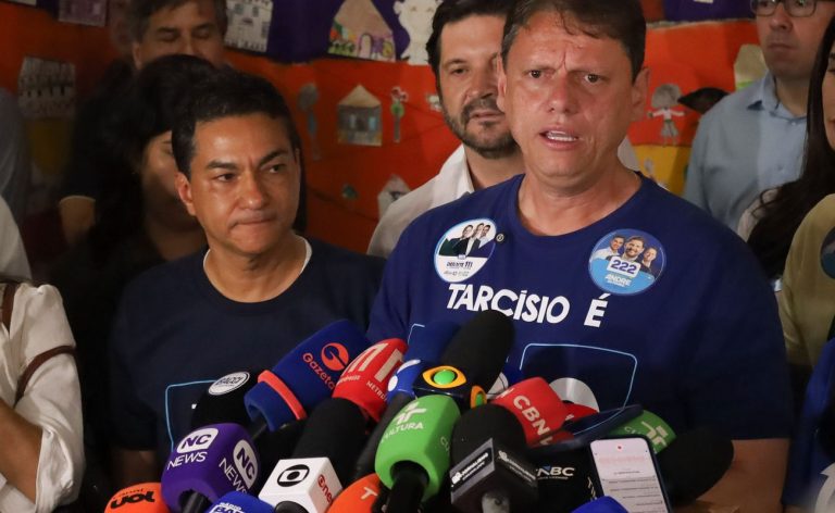 Reeleito em SP, Tarcísio promete mais entregas para o próximo mandato