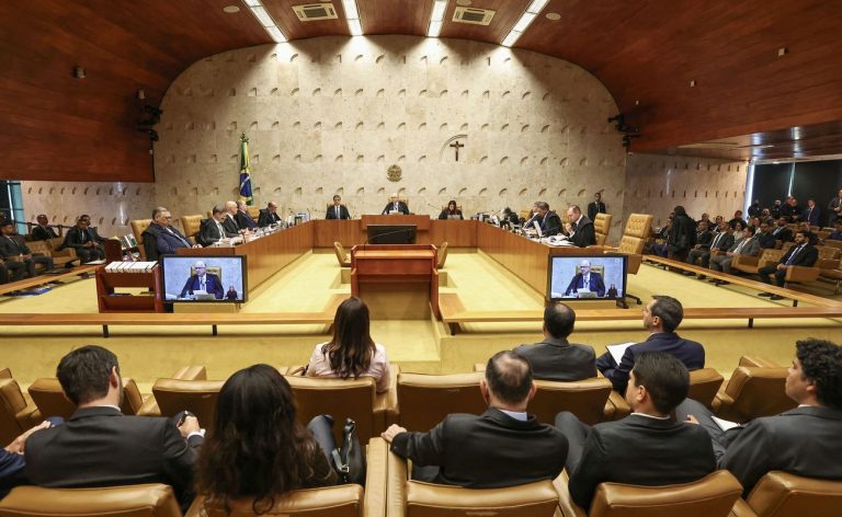 STF julgará revisão criminal de Bolsonaro após eleições, diz relator