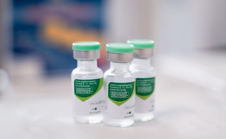 Saúde convoca jovens de 15 a 19 anos para vacinação contra o HPV em Goiás