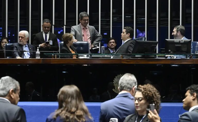 Senado aprova MP da renovação automática da CNH para bons condutores