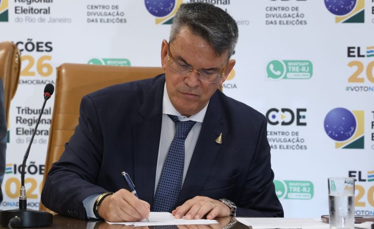 TRE-RJ decide pedir apoio de tropas federais para o segundo turno