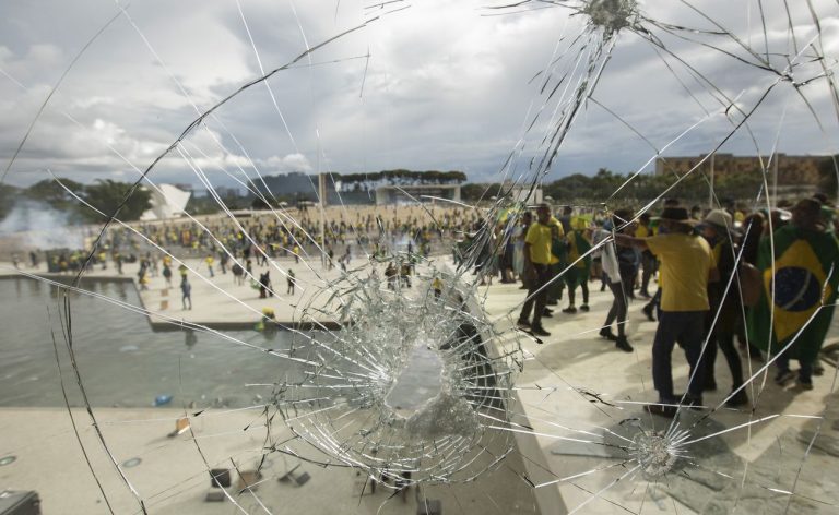 Trama golpista: defesas se manifestam no primeiro dia do julgamento