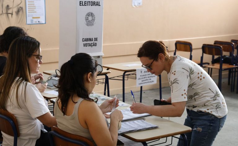 Votação em SP registra índice de abstenção de 22,5% no primeiro turno