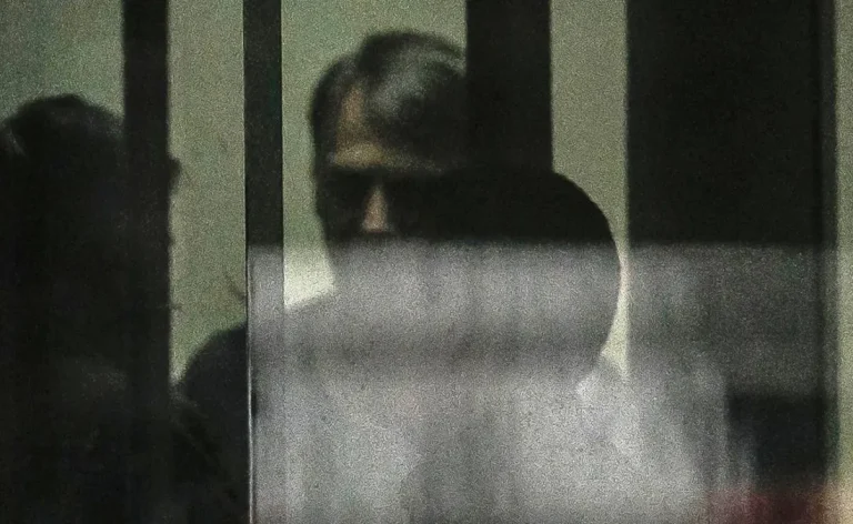 bolsonaro-prisao-23-11-2025-foto-isaac-fontana-efe-1.jpg
