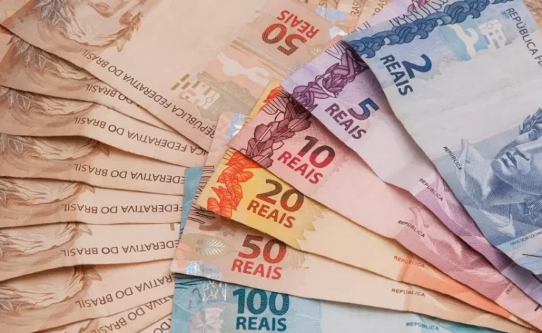 notas-de-real-moeda-brasileira-reais-cedulas-1468609228331_v2_900x506.jpg